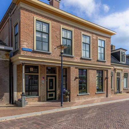 Unieke Bed En Breakfast Met Historisch Verhaal In Ferwert Ferwerd Luaran gambar