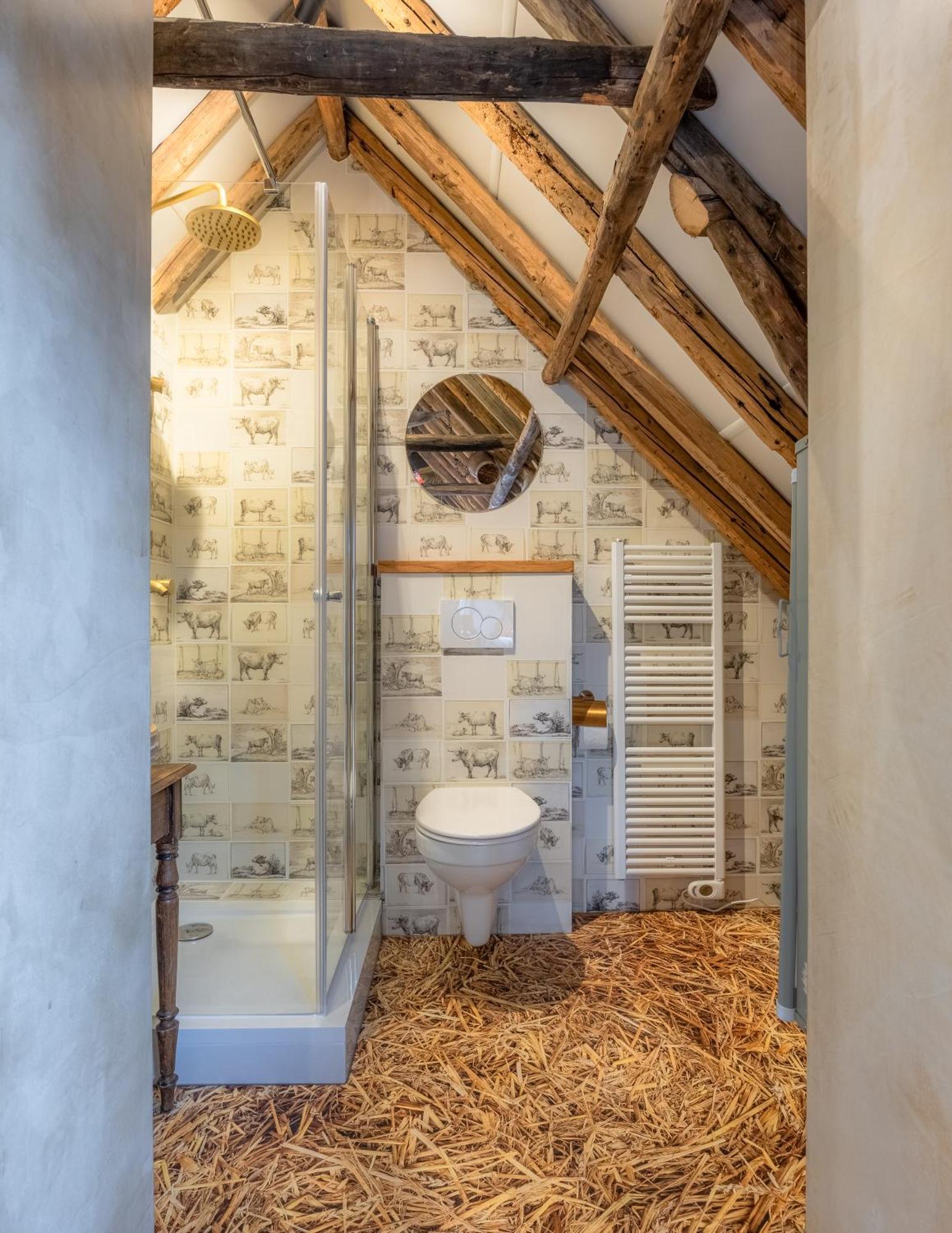 Unieke Bed En Breakfast Met Historisch Verhaal In Ferwert Ferwerd Luaran gambar