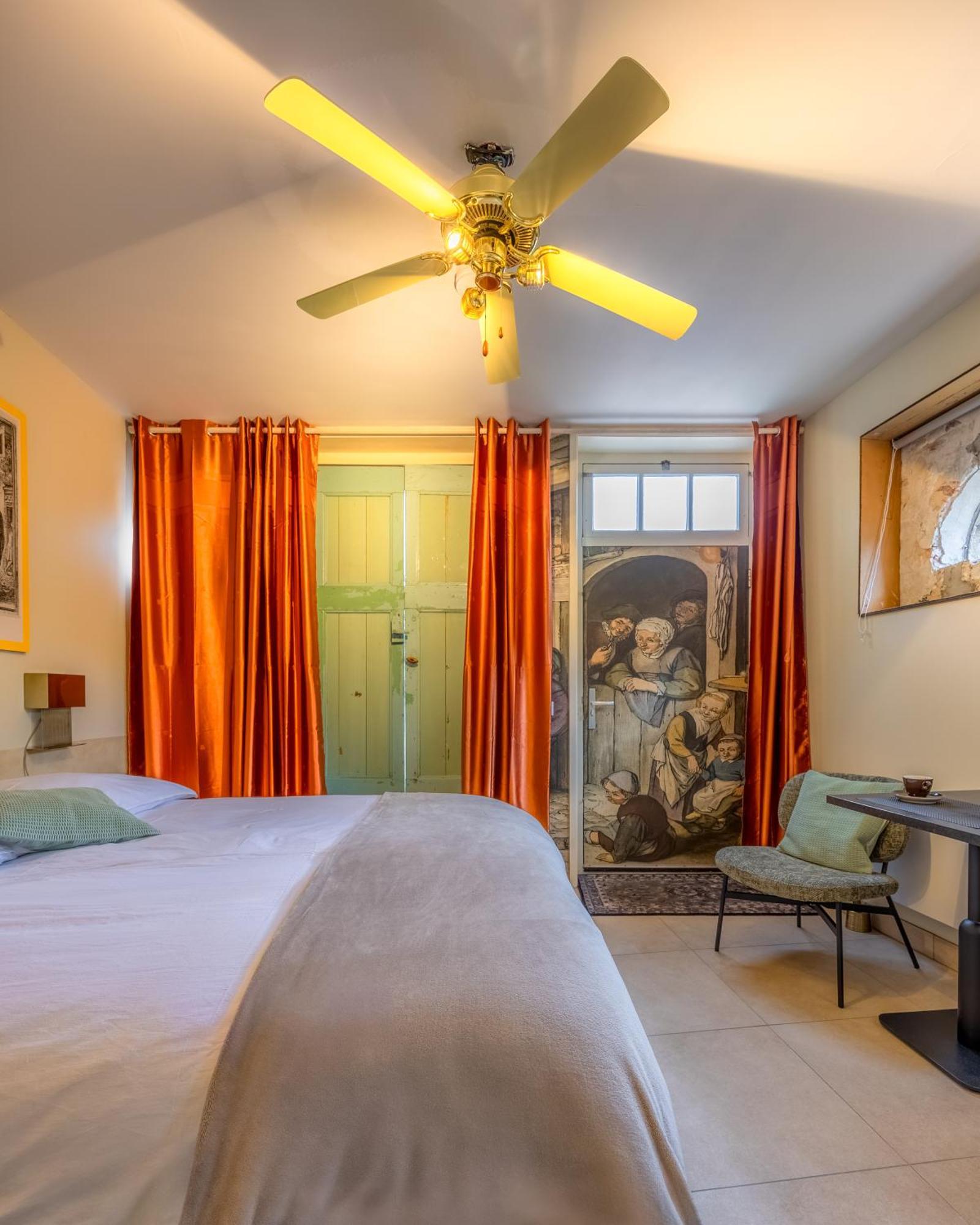 Unieke Bed En Breakfast Met Historisch Verhaal In Ferwert Ferwerd Luaran gambar